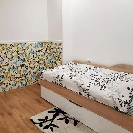 Апартамент Нощувки Бургас Appartement *